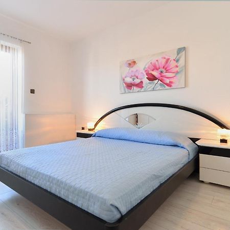 House Pula 2080 Villa Luaran gambar