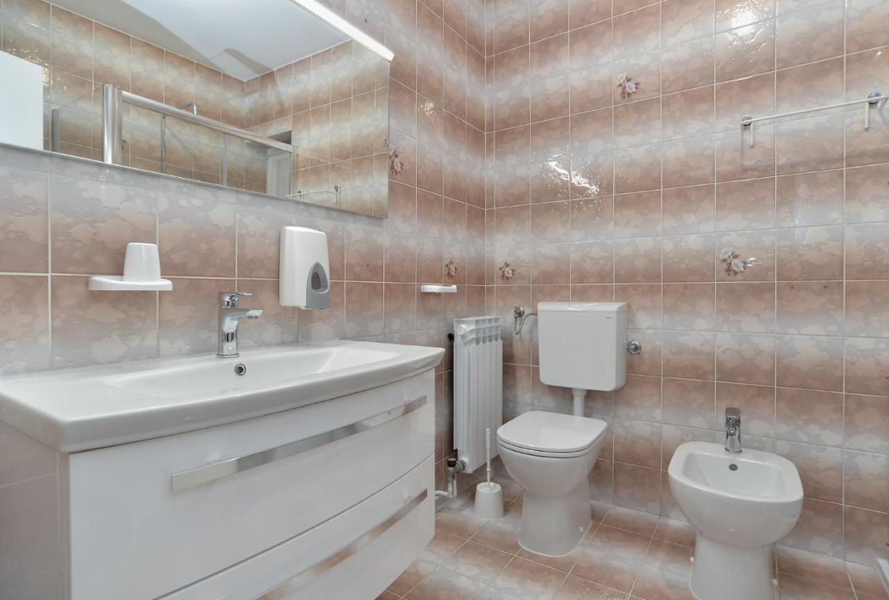House Pula 2080 Villa Luaran gambar