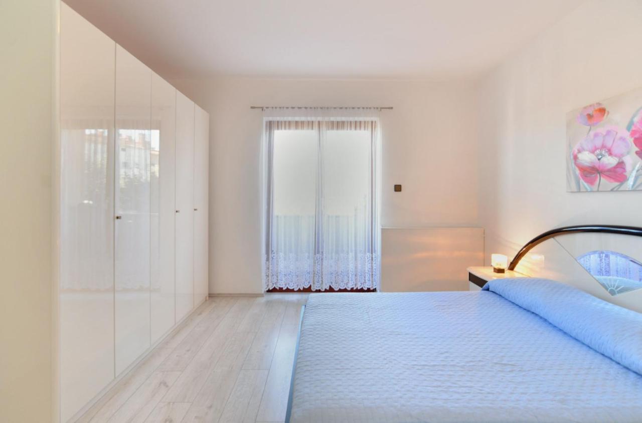 House Pula 2080 Villa Luaran gambar