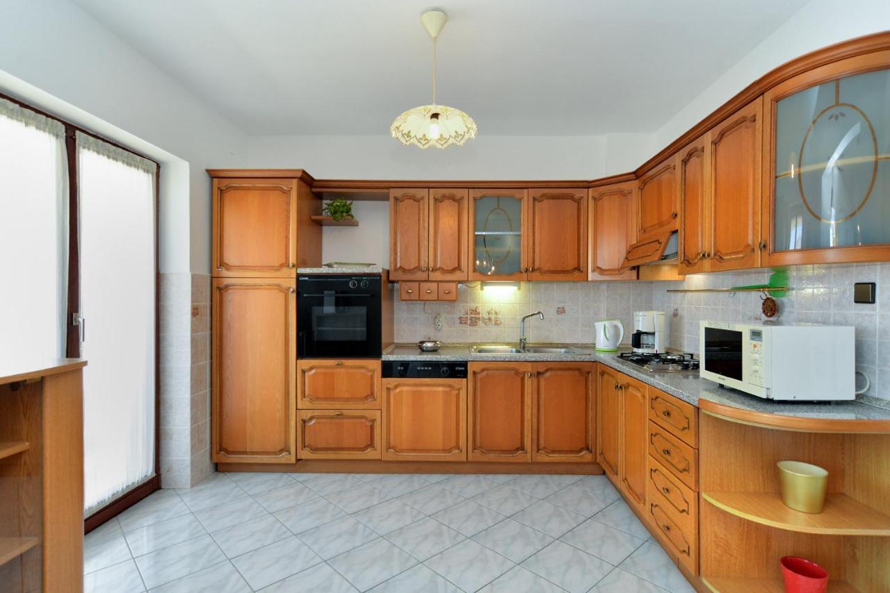 House Pula 2080 Villa Luaran gambar
